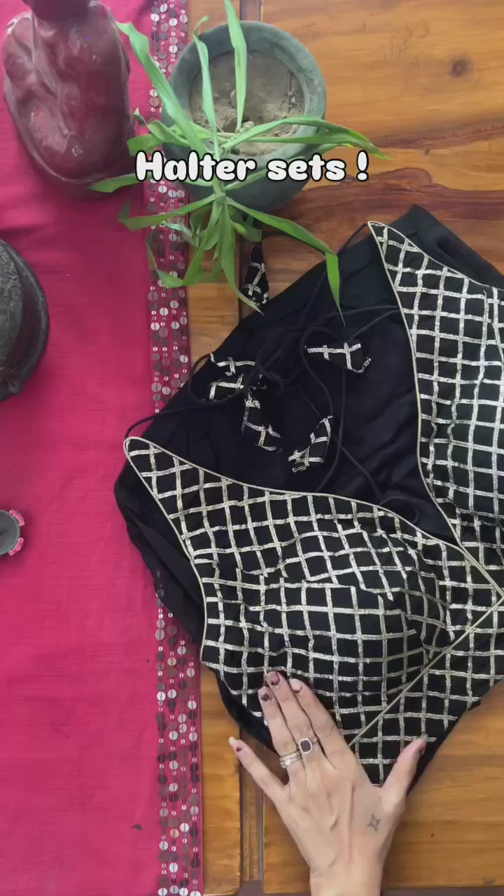 CR007 Black Silver Lattice Halter Set